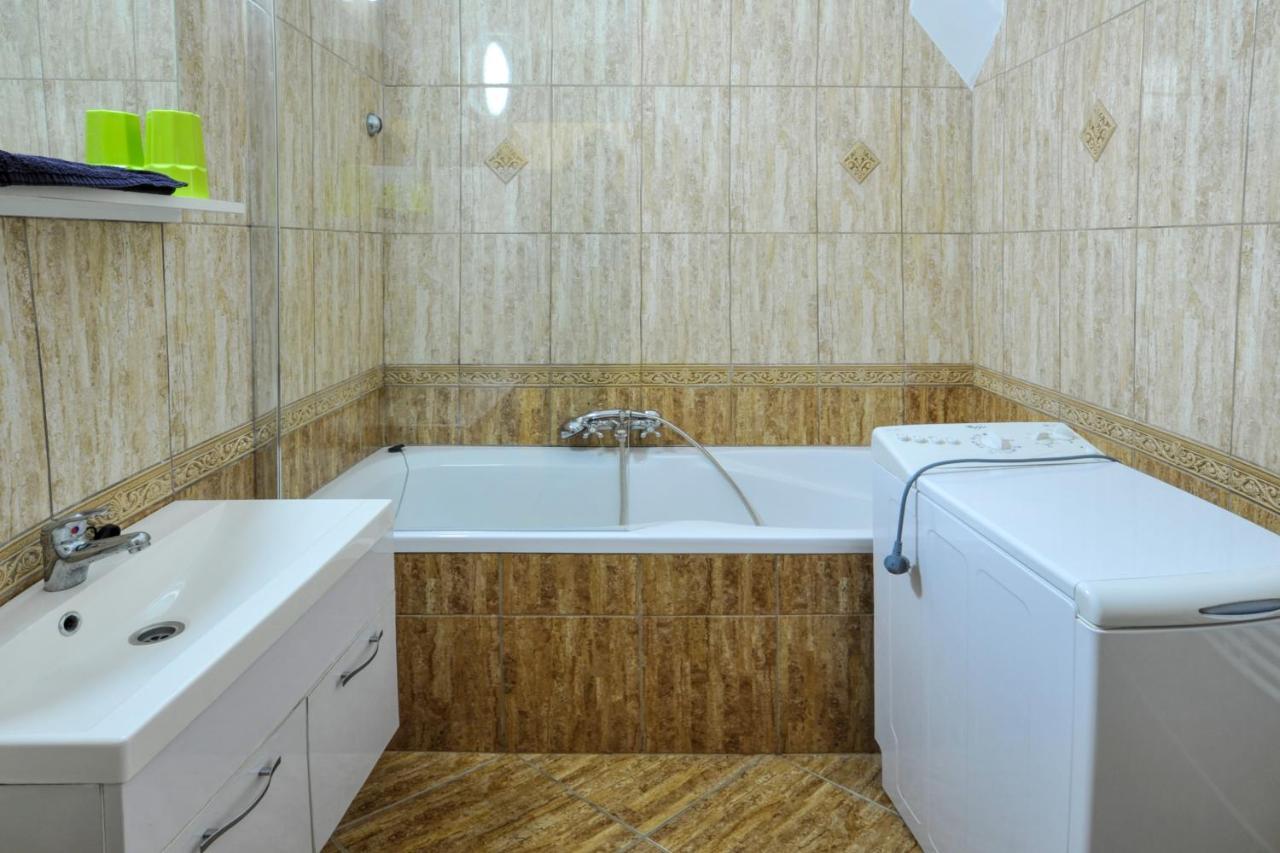 Demetrovics Udvarhaz Eger Extérieur photo