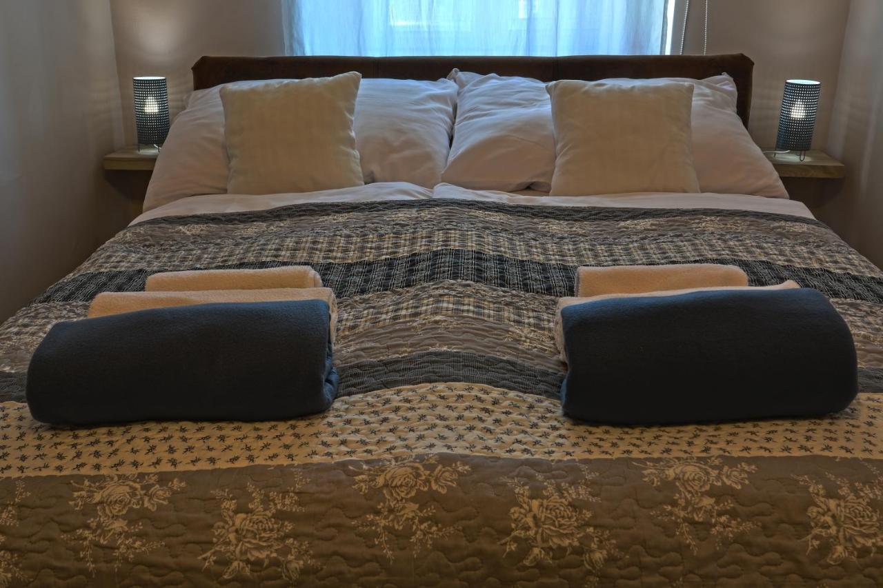 Demetrovics Udvarhaz Eger Extérieur photo