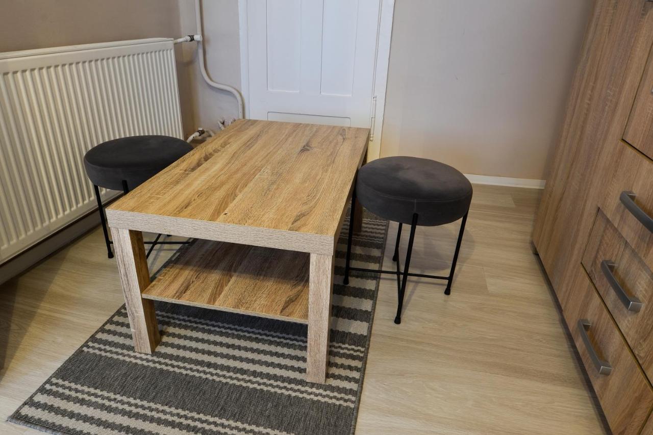 Demetrovics Udvarhaz Eger Extérieur photo