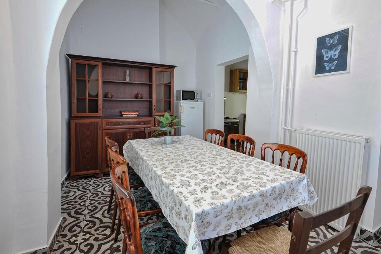 Demetrovics Udvarhaz Eger Extérieur photo